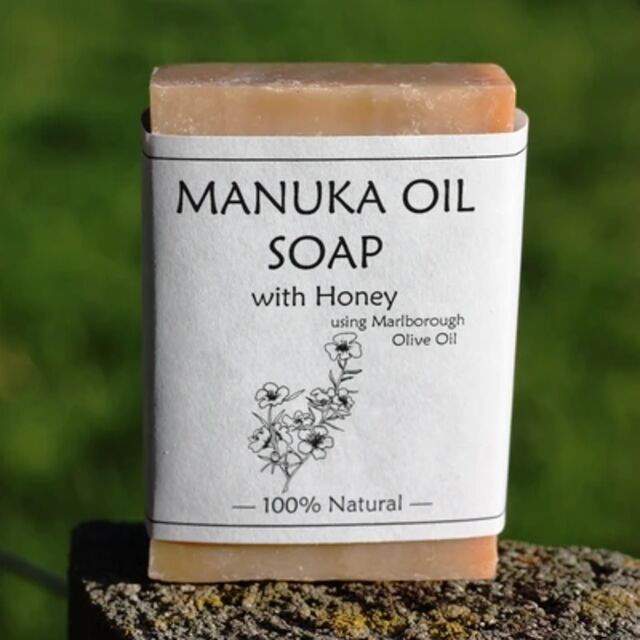 Manuka Oil with Manuka Honey Soap - Large